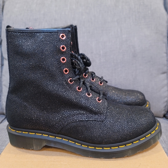DR. MARTENS 1460 EYELET BEJEWELLED BOOTS BLACK WOMEN SIZE 10 - Picture 8 of 16